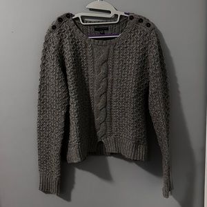 American Eagles Outfitters Sweater